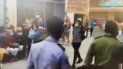 Joven cubano sale a la calle a pedir libertad y es arrestado Joven cubano sale a la calle a pedir libertad y es arrestado