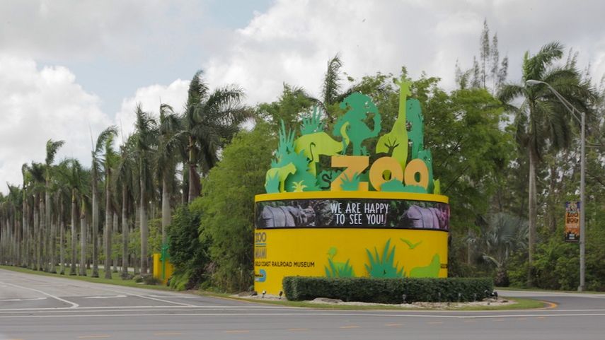 Asi luce la entrada del Zoológico de Miami.