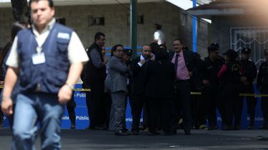 Según los primeros indicios, las jóvenes, de las cuales hay 12 hospitalizadas, estaban encerradas bajo llave en una pequeña aula&nbsp;