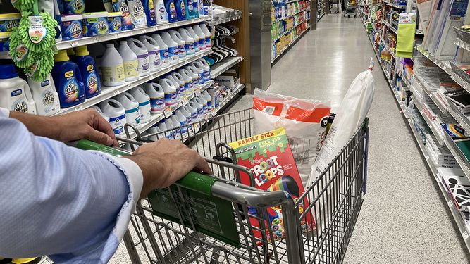Hoy el dinero tiene menos valor por el aumento sistemático de los precios, tras el paso de la pandemia de coronavirus.