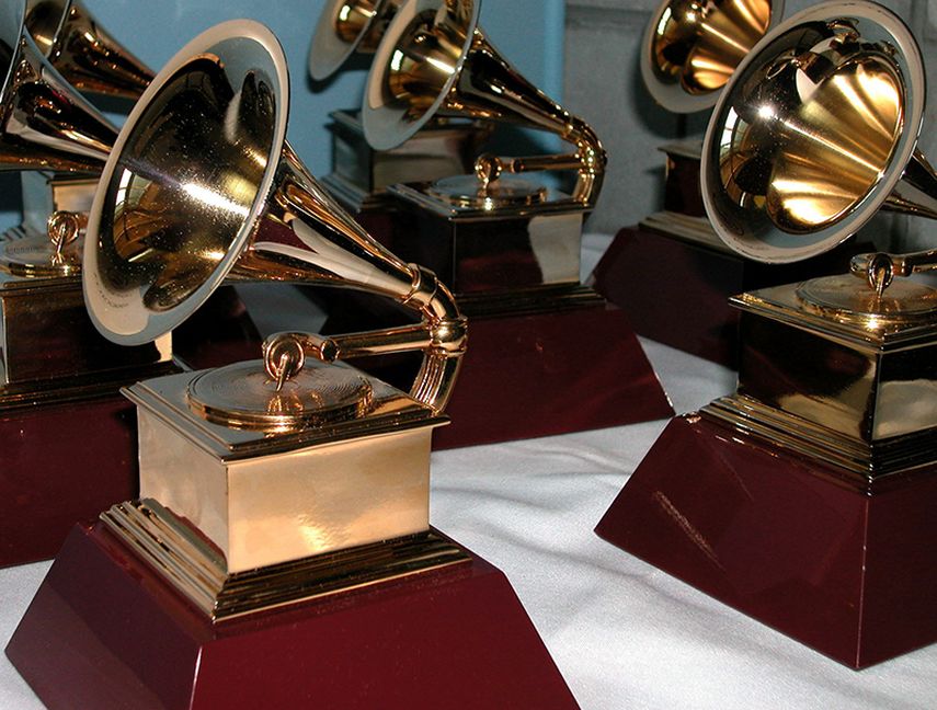 Este año, la pasada gala de los Grammy atrajo a 24,8 millones de espectadores con actuaciones, entre otros, de Madonna, Lady Gaga y Tony Bennett, Katy Perry, AC/DC o el colombiano Juanes. (EFE)