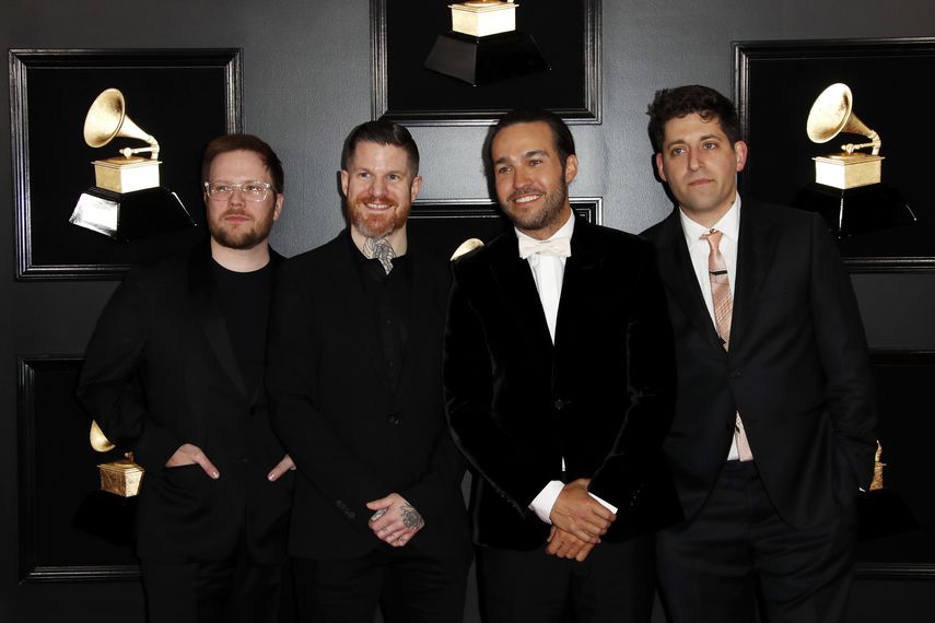 Integrantes de la banda Fall Out Boy a su llegada a la ceremonia número 61st annual de los Premios Grammy, que se celebrará en el Staples Center de Los Angeles.&nbsp;&nbsp;