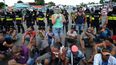 Desde noviembre pasado Costa Rica y Panamá viven una crisis con una oleada de miles de migrantes irregulares cubanos, haitianos y extracontinentales (africanos y asiáticos), que buscan llegar a Estados Unidos