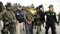 Dairo Antonio Úsuga, centro, también conocido como Otoniel, líder del violento cartel Clan del Golfo antes de su extradición a EEUU en un aeropuerto militar en Bogotá, Colombia, el miércoles 4 de mayo de 2022. 