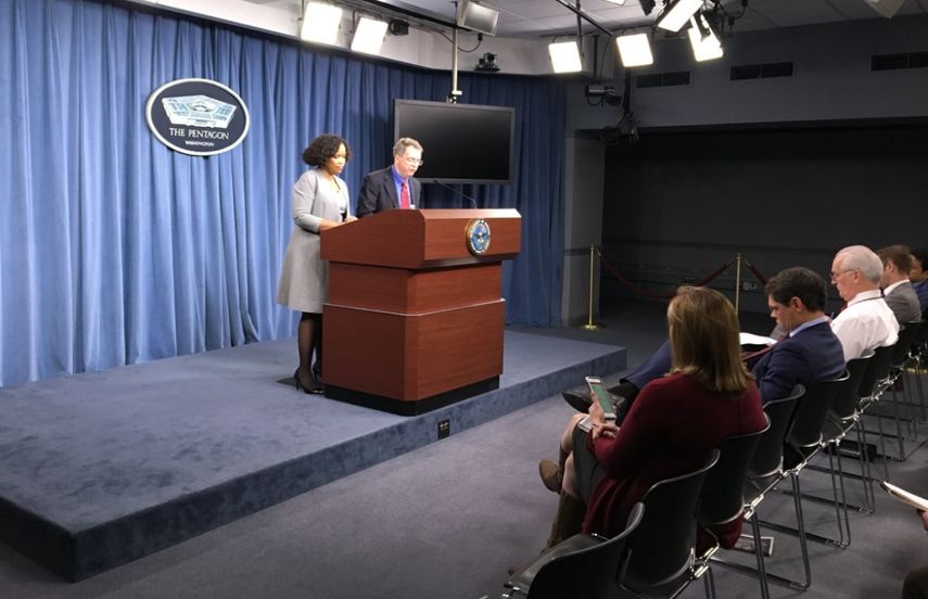 El Departamento está preparado para hacer frente a cualquier amenaza a nuestras embajadas y consulados, advirtió la portavoz del Pentágono.