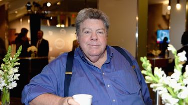El actor estadounidense George Wendt asiste al Upfront 2014 de TBS/TNT en el Teatro del Madison Square Garden el 14 de mayo de 2014 en la ciudad de Nueva York.
