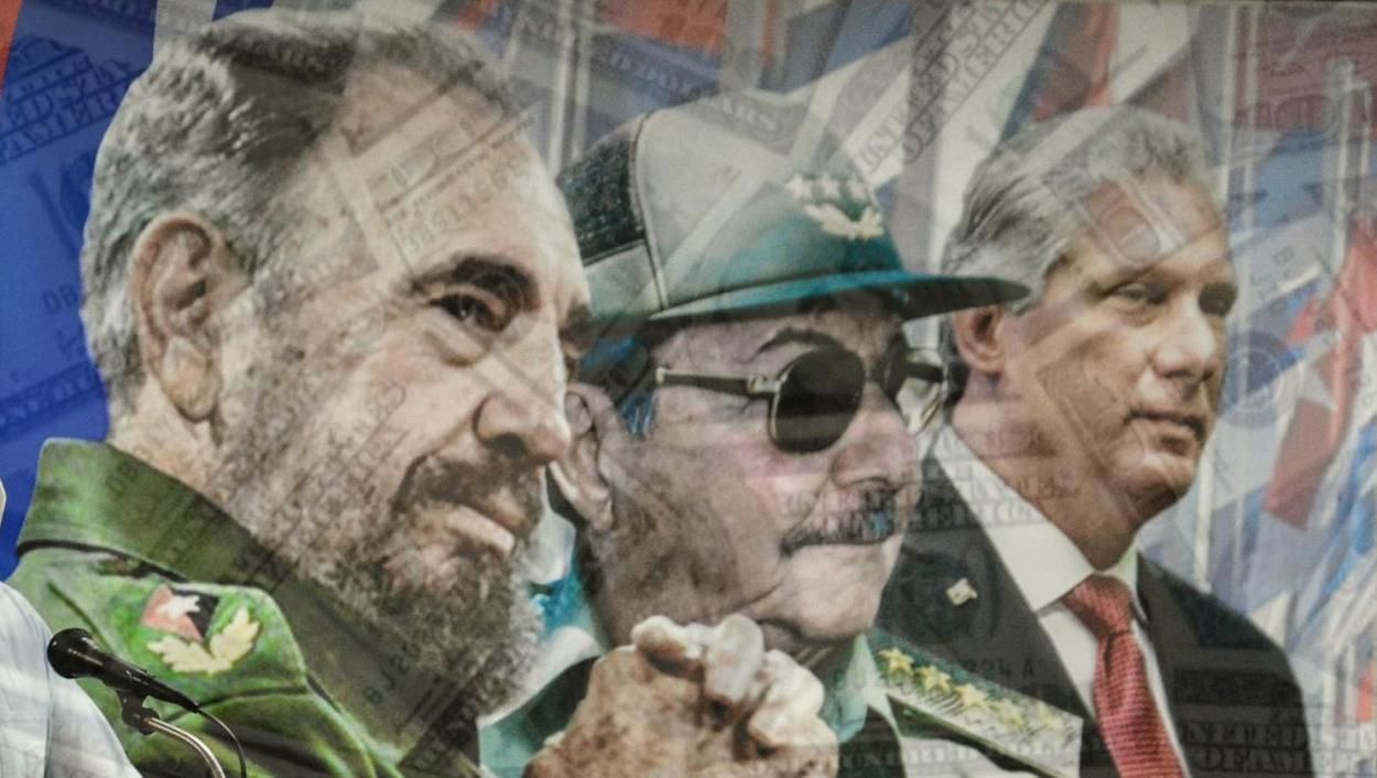 Fidel y Raúl Castro y Miguel Díaz-Canel. Fidel y Raúl Castro y Miguel Díaz-Canel.