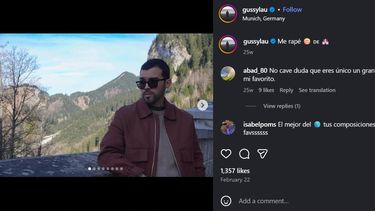 Su romance con Ángela Aguilar comenzó a ser del dominio público en 2022, tras la filtración de fotografías donde se les veía juntos y en actitud cariñosa