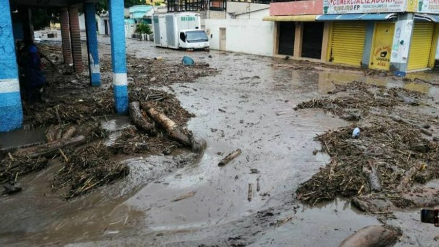 Los habitantes de distintas comunidades del estado venezolano de Aragua, aseguraron que si bien el caso del río El Limón es el más critico, hay otros afluentes de la entidad también representan riesgos, pues debido a las lluvias hay crecidas en los municipios.