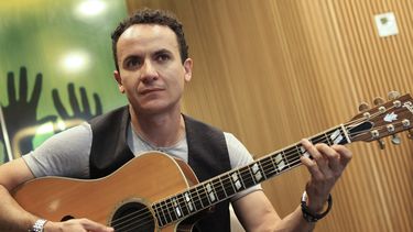 El cantante colombiano Fonseca.