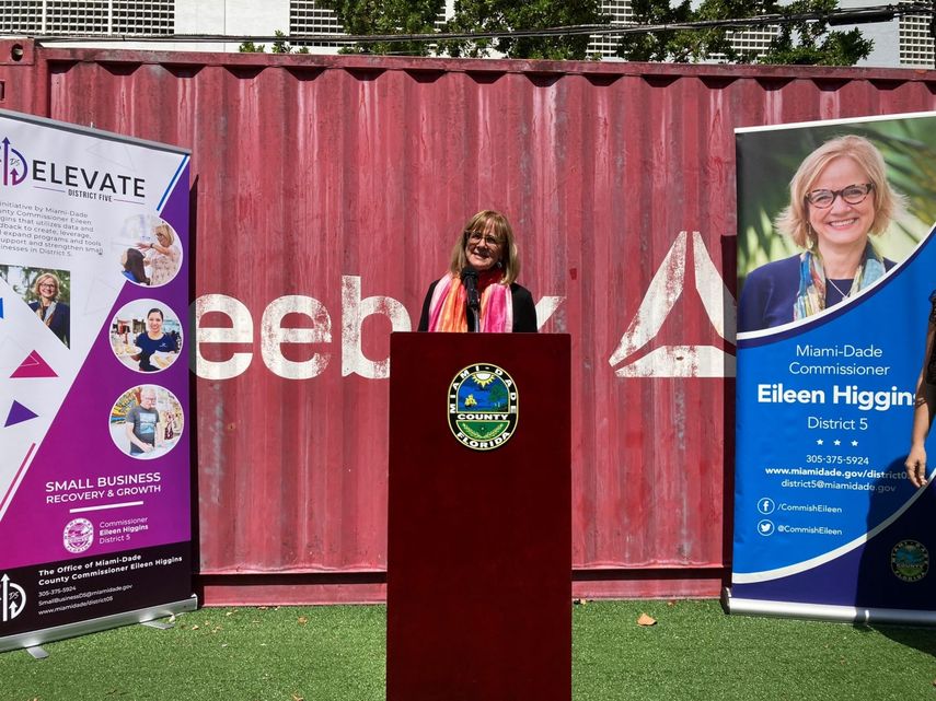 Eileen Huggins, comisionada de Miami-Dade