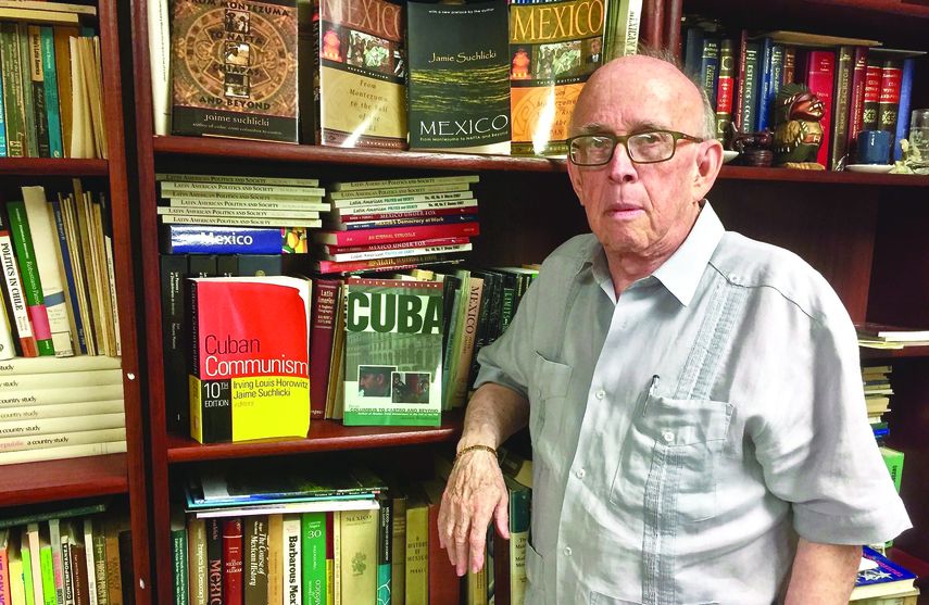 El escritor e historiador &nbsp;cubano Jaime Suchlicki combatió en su juventud al gobierno de Fulgencio Batista y después conspiró contra Castro por lo que tuvo que exiliarse en Estados Unidos desde los primeros años de la instauración de la dictadura en la isla.