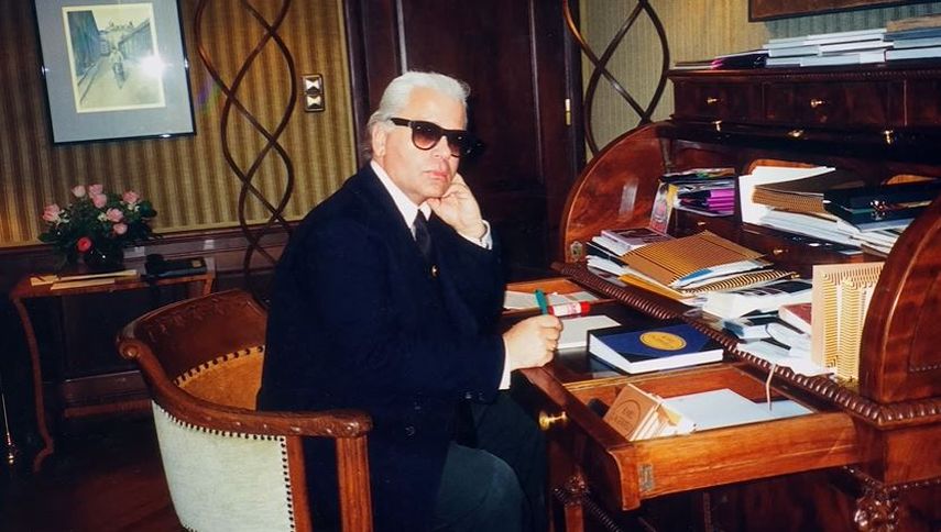 El diseñador Karl Lagerfeld.