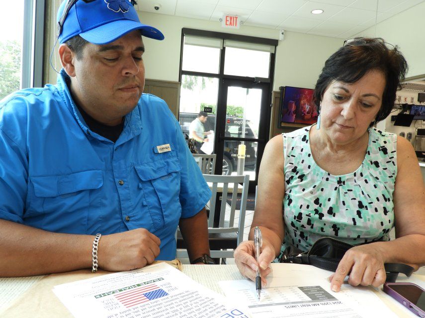 Milly Herrera y Juan Santana, activistas comunitarios.&nbsp;