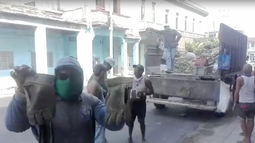 Trabajadores de Cuba expresan sus molestias ante las precarias condiciones en las que realizan sus labores en&nbsp;La Habana.