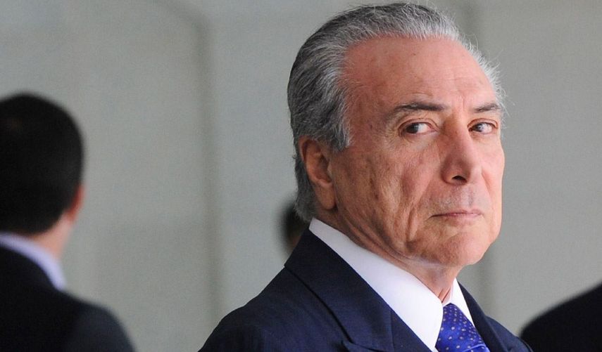 Toda la oposición de Brasil y hasta algunos sectores del oficialismo han exigido la dimisión o destitución de Temer, que insiste en negar todas las acusaciones.