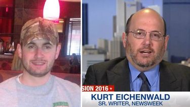 John Rivello (izq.), de 19 años, ha sido acusado de ciberacoso con la intención de matar o hacer daño físico al periodista Kurt Eichenwald, de la revista Newsweek.