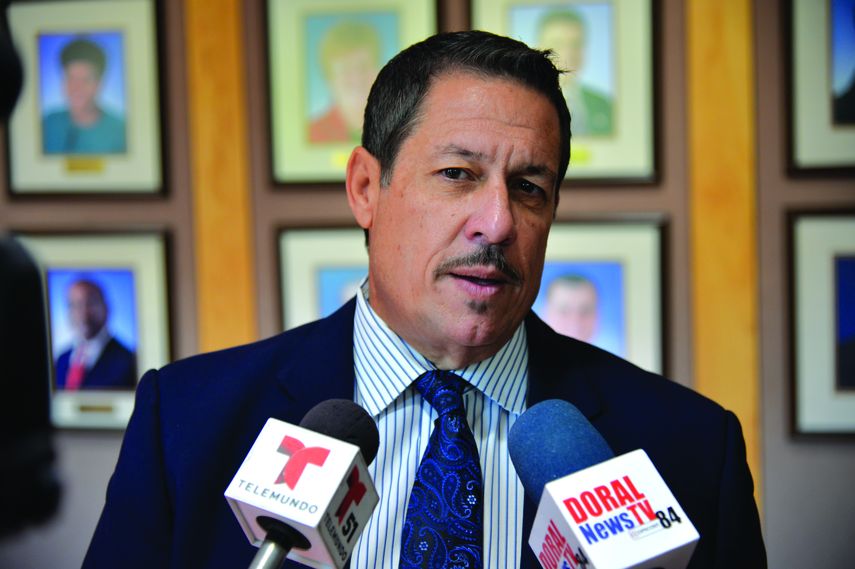 José Pepe Díaz admitió a &nbsp;haber hecho gestiones para recaudar fondos para el comité gestor del procesos revocatorio contra el alcalde de Sweetwater, Orlando López.