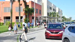 Vista parcial de una de las escuelas públicas de Miami-Dade, Florida. Vista parcial de una de las escuelas públicas de Miami-Dade, Florida.