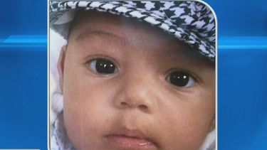 El bebé de solo 10 meses de edad se salvó de morir gracias a la rápida acción de su abuelo.