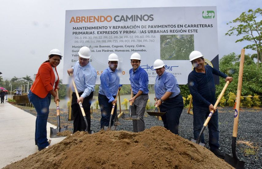 El primer ejecutivo también indicó que se repararán cerca de 775 segmentos en carriles y secciones a lo largo de 145 kilómetros en unos 10 municipios.
