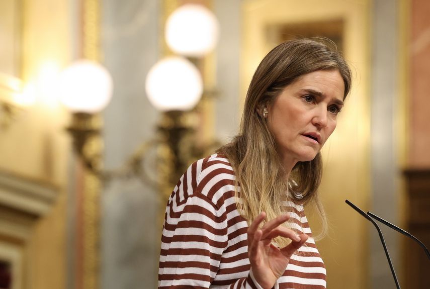 &nbsp;La vicepresidenta tercera y ministra para la Transición Ecológica y Energía, Sara Aagesen, interviene durante una sesión plenaria en el Congreso de los Diputados, a 14 de mayo de 2025, en Madrid (España).&nbsp;