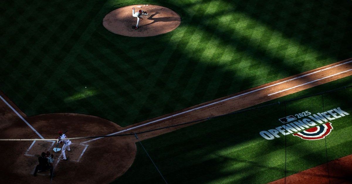 Nacionales ascienden a un perro “batboy” para juego ante los Marlins