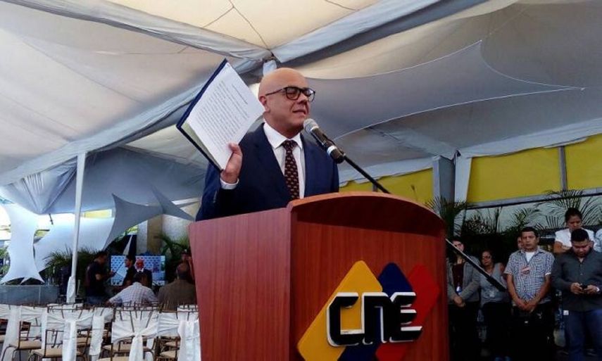 Rodríguez señaló que tanto el candidato Maduro, así como todos los partidos políticos que lo respaldan han respetado de manera estricta el acuerdo de garantías electorales