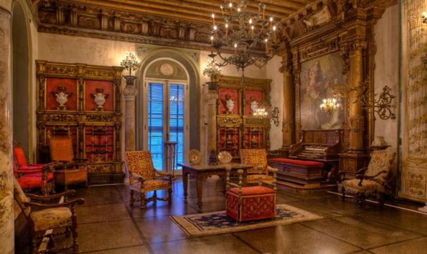 Un salón de la mansión renacentista de Viscaya. (CORTESÍA). 