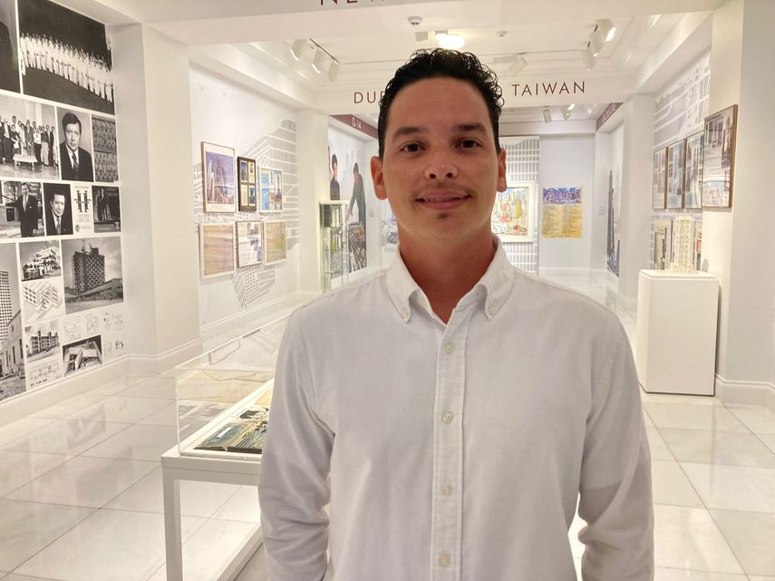 El periodista y escritor Yoe Suárez.