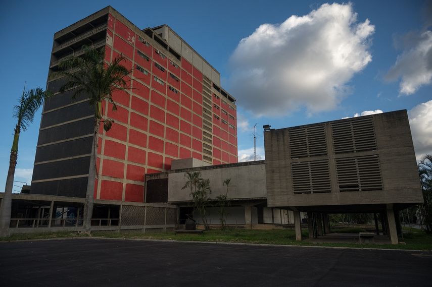 &nbsp;Vista general de la Biblioteca Central de la Universidad Central de Venezuela (UCV) en Caracas, el 23 de octubre de 2021.&nbsp;&nbsp;