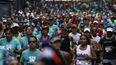 Cientos de personas participaron en el Maratón CAF de Caracas, Venezuela, realizado en marzo de 2017.
