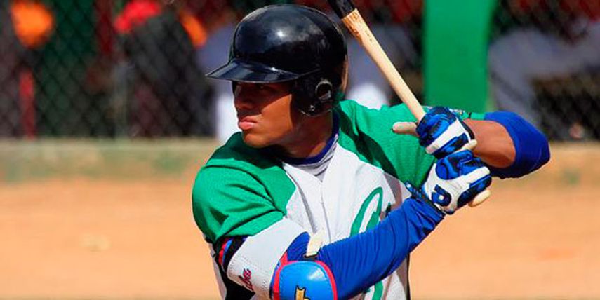 Moncada es un bateador ambidextro. (ARCHIVO)