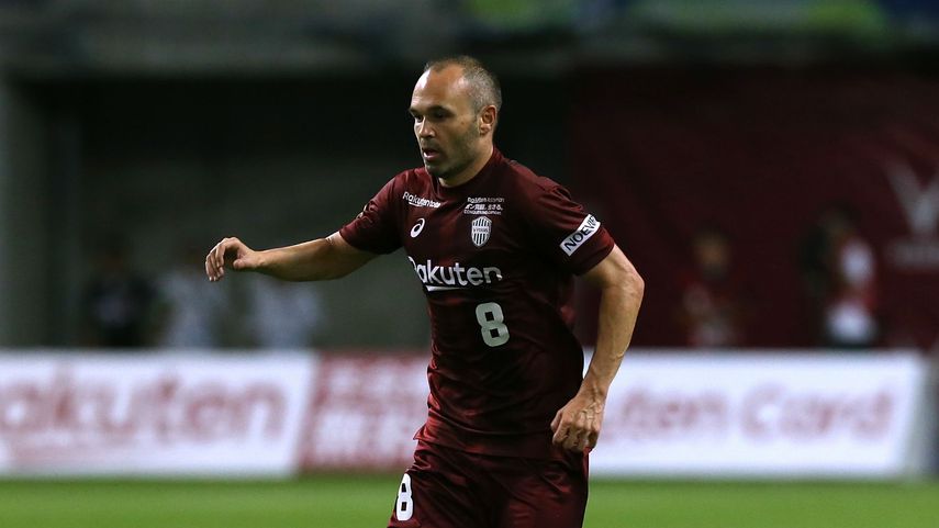 Se trata del tercer partido que disputa el centrocampista albaceteño con su nuevo equipo, en los que suma dos victorias y una derrota.