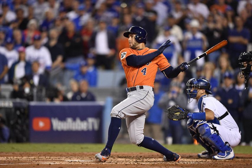 Springer, en su cuarta temporada en las Grandes Ligas, dejó promedio de .283 en la ronda regular del 2017.