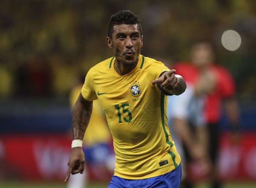 El mediocampista brasileño es el primer refuerzo tras la salida de Neymar al París Saint-Germain.