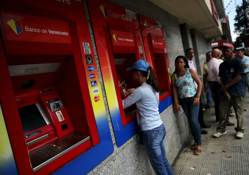 El tiempo para adecuar estas máquinas dependerá de los niveles tecnológicos de cada cajero.&nbsp;