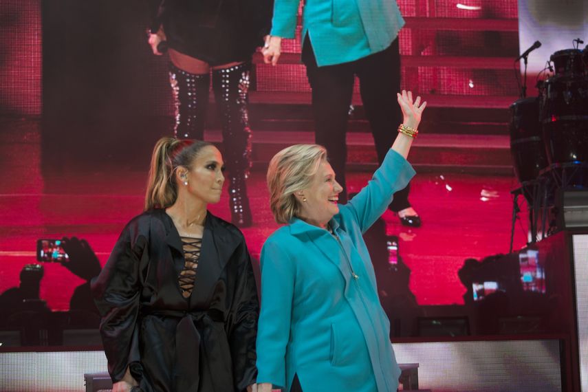 Jennifer López y Hillary Clinton.&nbsp;