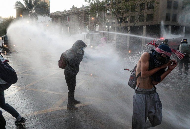 Chile Hace Balance De Fuerte Protesta De La Víspera