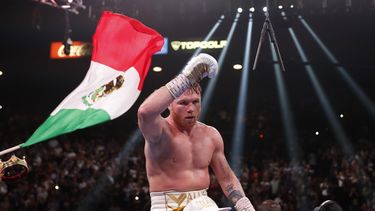 Saúl Canelo Álvarez quedó en lo más alto del Boxeo con su pelea ante Caleb Plant, pero para el 2022 queda a deber con un rival de alto nivel