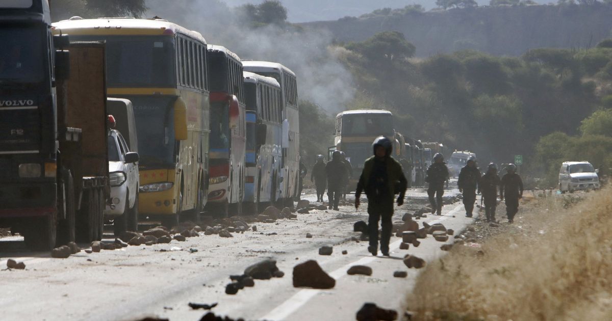 Cinco muertos en Bolivia en choques entre policías y partidarios de Evo Morales