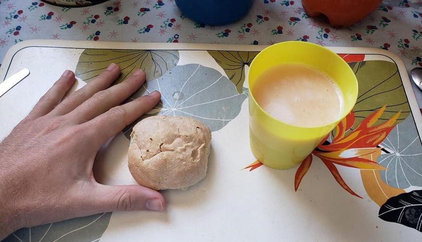 El sacerdote cubano Kenny Fernández Delgado muestra su desayuno en Facebook.&nbsp;