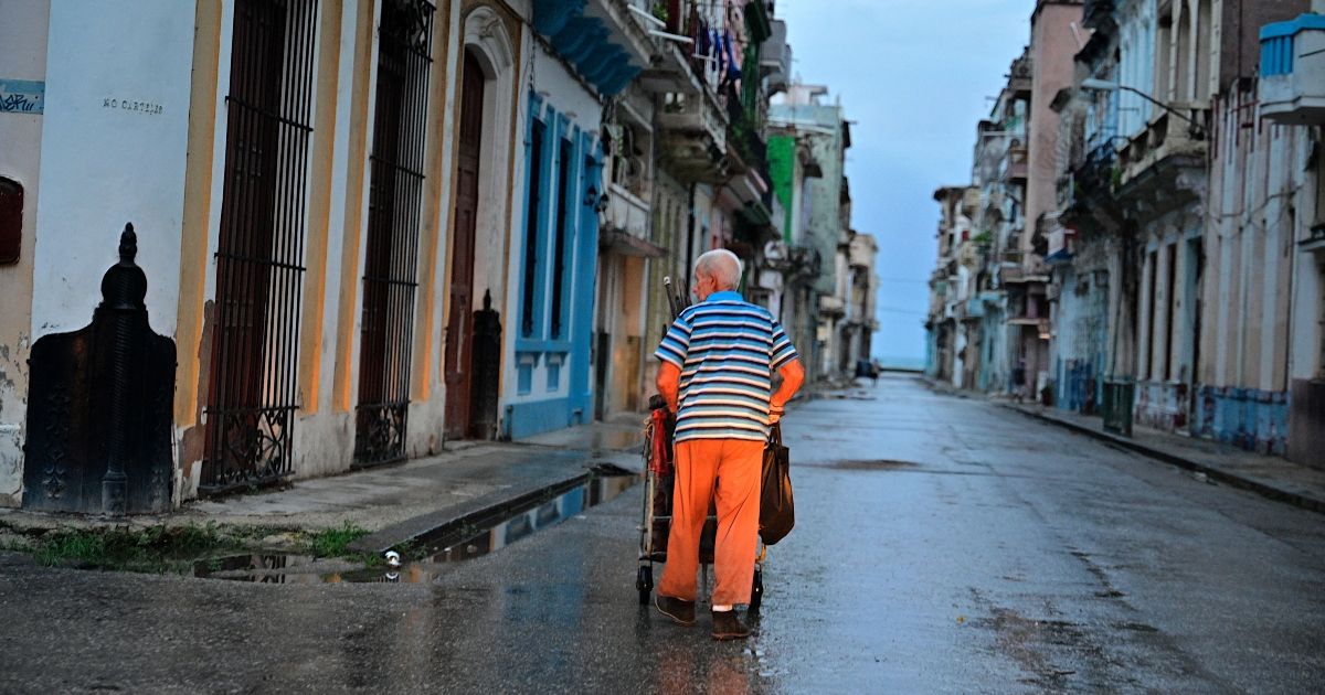 La electricidad regresa a 11 de las 15 provincias de Cuba