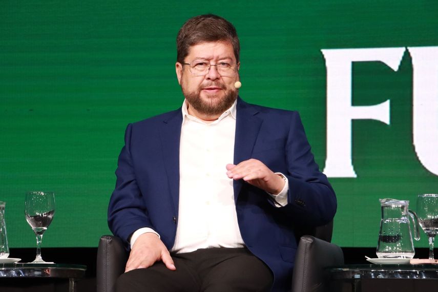 El candidato presidencial de Bolivia, Samuel Doria Medina, es favorito en las encuestas.