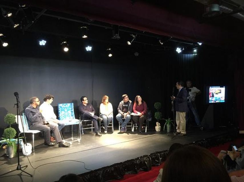 Realizan conversatorio en Doral sobre el uso de las redes sociales
