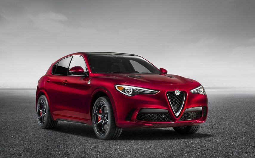 El Stelvio, que toma su nombre de un famoso paso de montaña en la región de los Alpes italianos, será el tercer vehículo de Alfa Romeo en Estados Unidos cuando llegue a los concesionarios del país en julio.