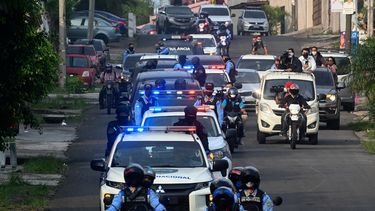 Traslado del El exdirector de la Policía de Honduras Juan Carlos Bonilla