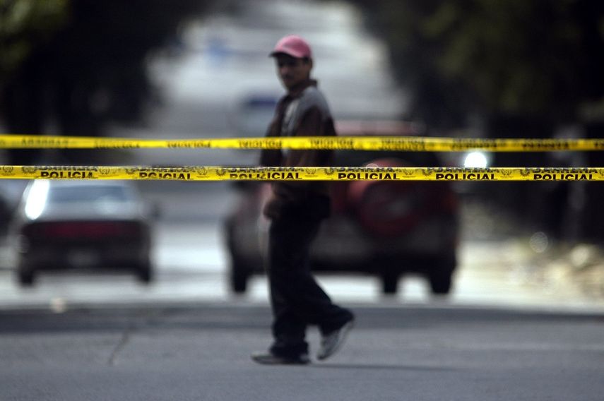 Un tiroteo dejó hoy tres heridos en una zona céntrica de Nueva&nbsp;York&nbsp;cercana al Empire State, informaron medios locales.