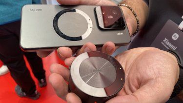 El prototipo de lente intercambiable para móviles Xiaomi Modular Optical System.