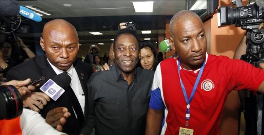 Pelé en su llegada a La Habana (EFE)